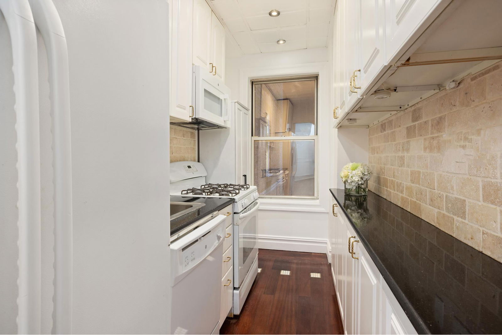 Real estate property located at 17 96TH #5C, New York, Carnegie Hill, New York City, NY