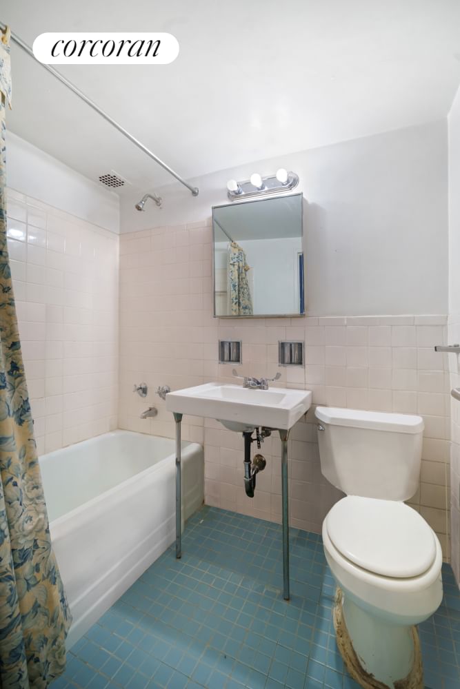 Real estate property located at 525 86TH #3E, New York, Yorkville, New York City, NY