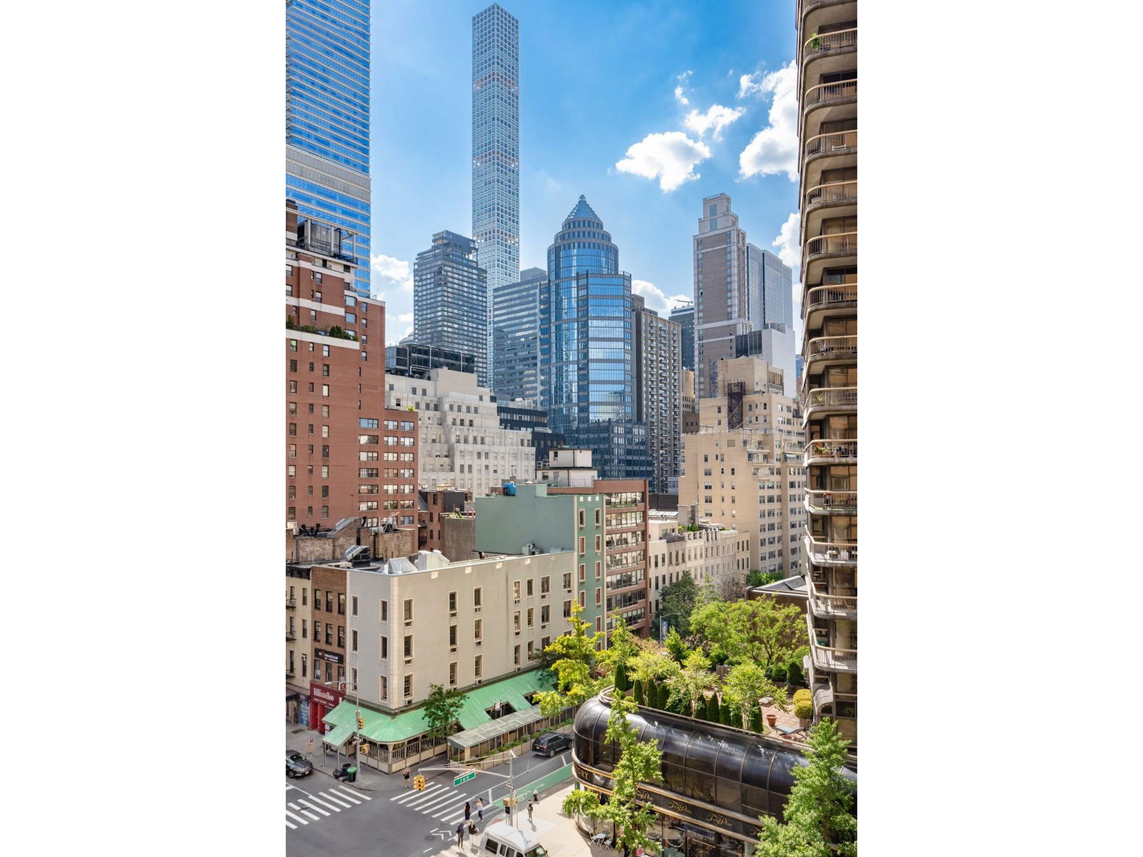 Real estate property located at 200 62ND #23D, New York, Lenox Hill, New York City, NY