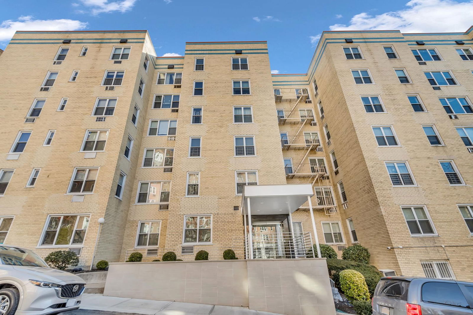 Real estate property located at 2390 Palisade #5-J, Bronx, Riverdale, New York City, NY