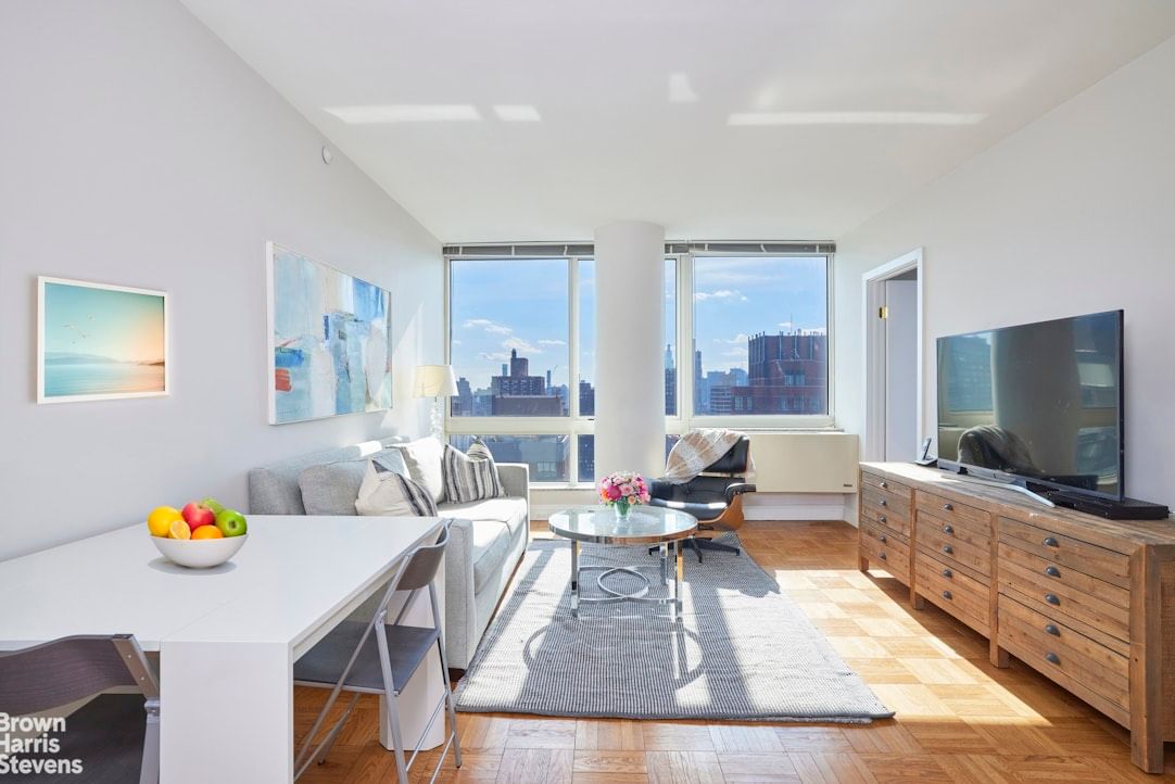 Real estate property located at 215 96TH #41E, New York, Yorkville, New York City, NY