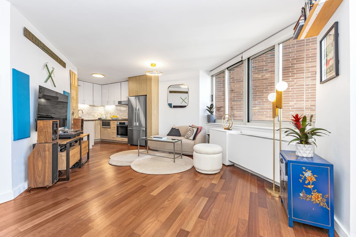 Real estate property located at 206 95TH #7C, New York, Yorkville, New York City, NY
