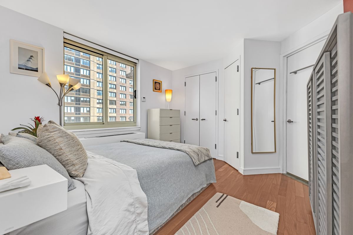 Real estate property located at 206 95TH #7C, New York, Yorkville, New York City, NY