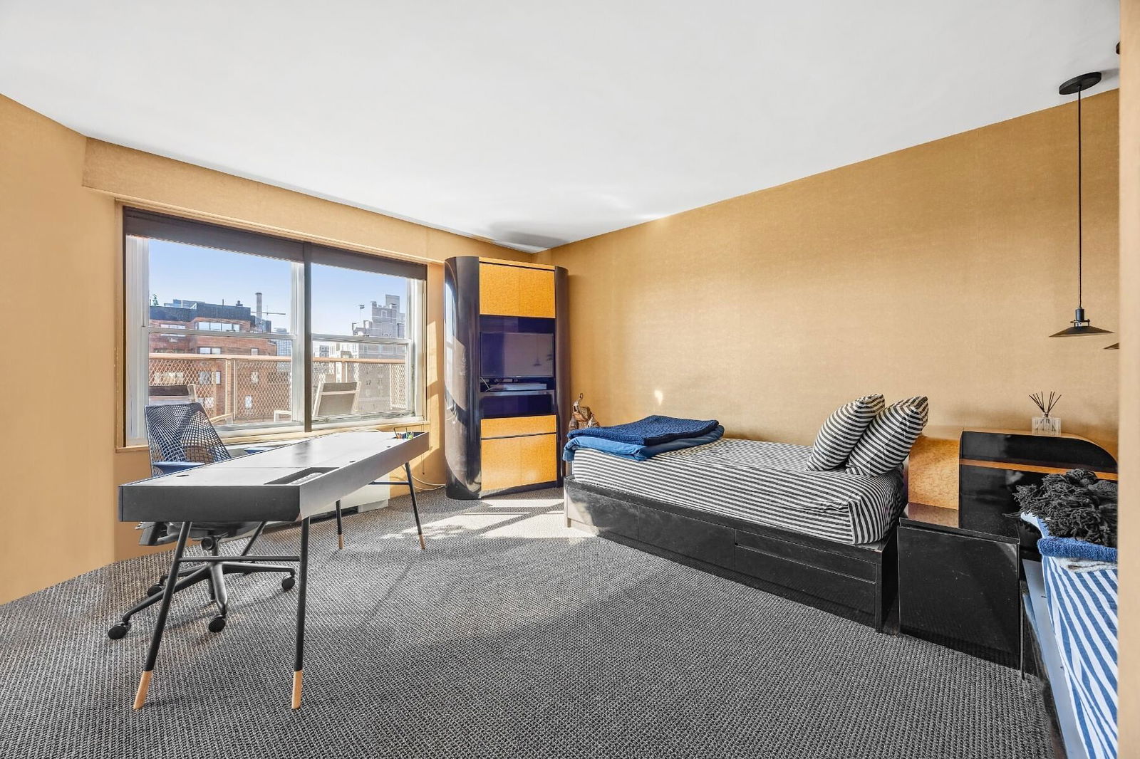 Real estate property located at 75 End #19C, New York, Yorkville, New York City, NY