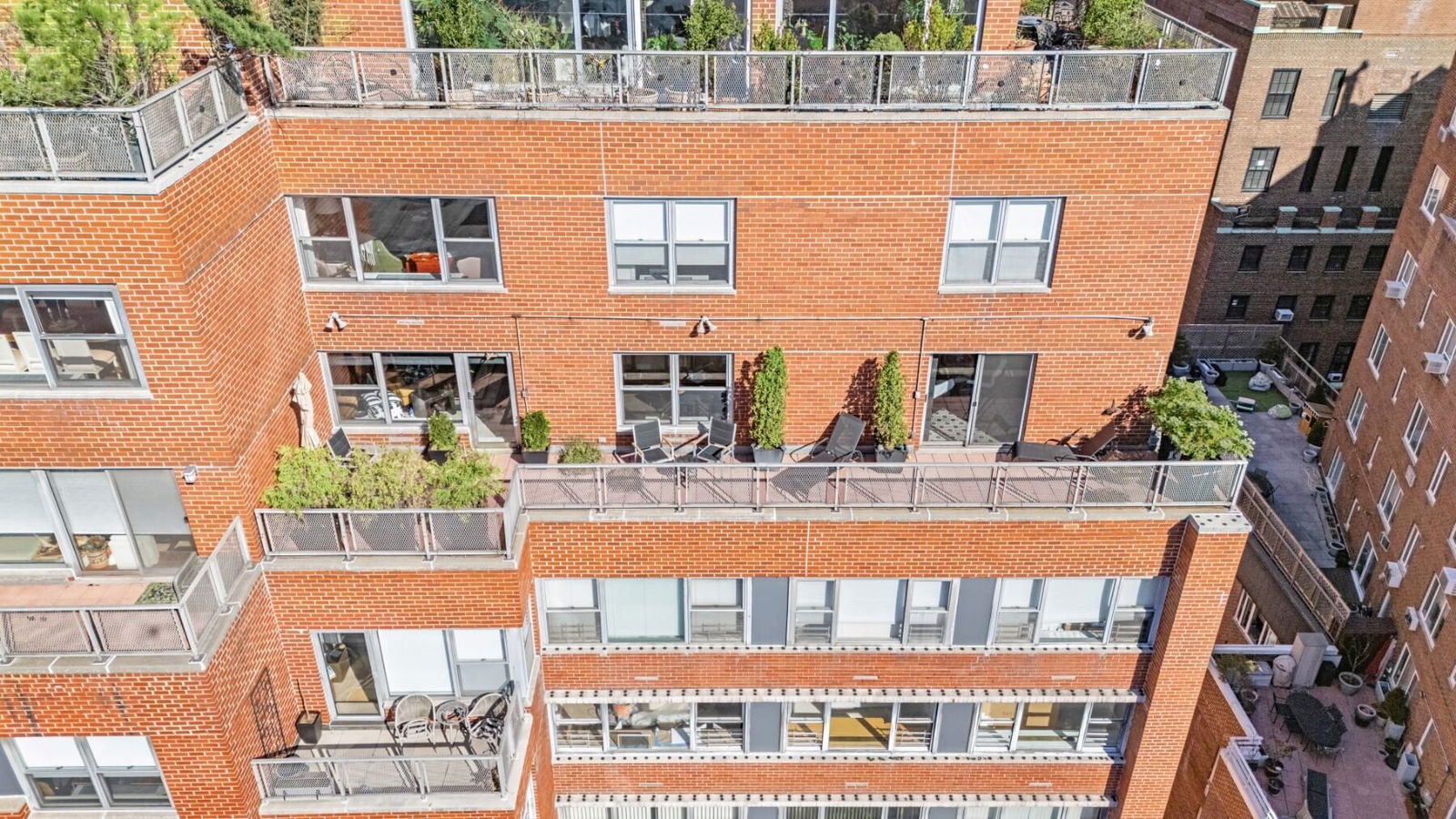 Real estate property located at 75 End #19C, New York, Yorkville, New York City, NY