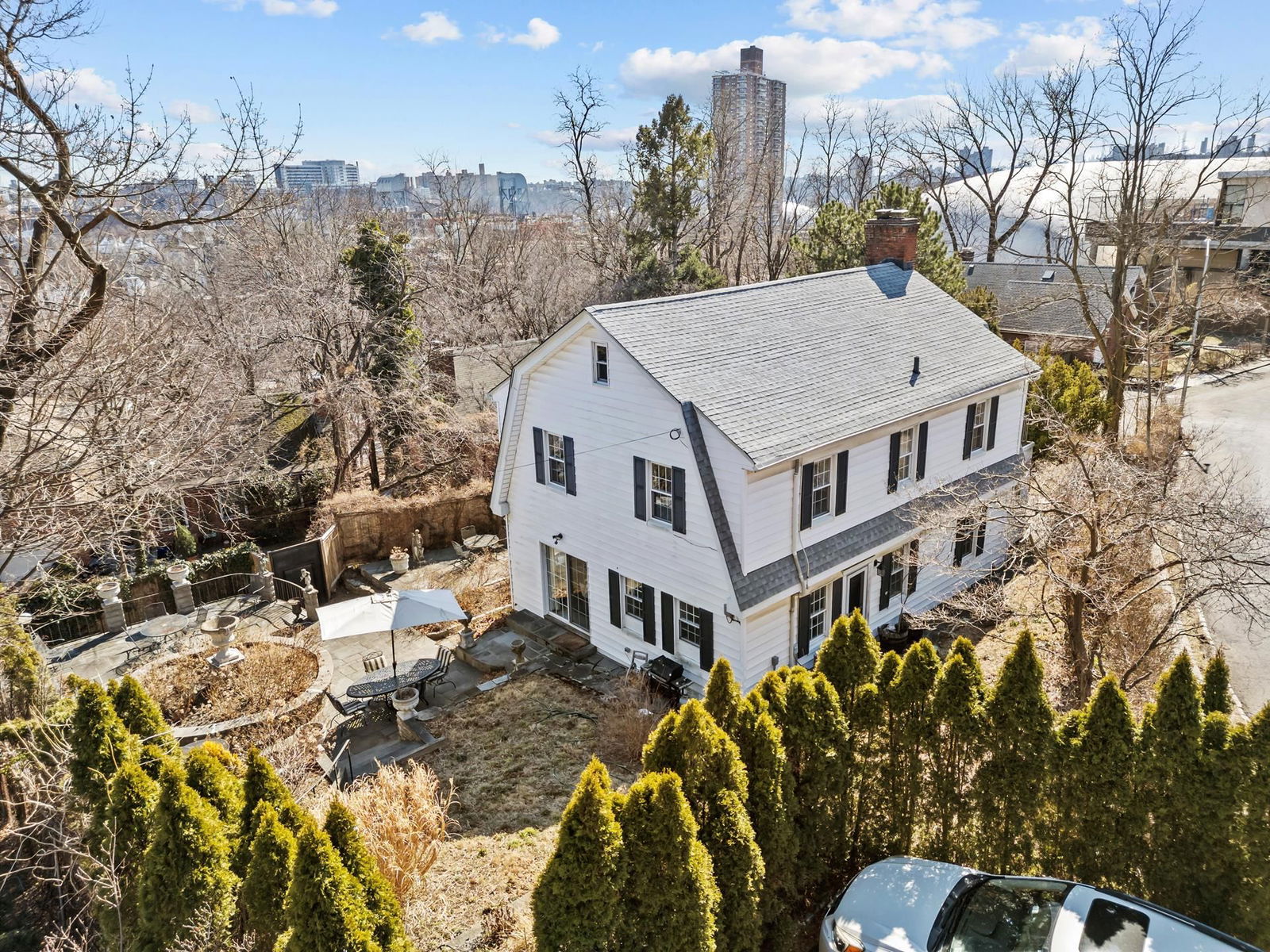 Real estate property located at 2711 EDGEHILL, Bronx, Spuyten Duyvil, New York City, NY