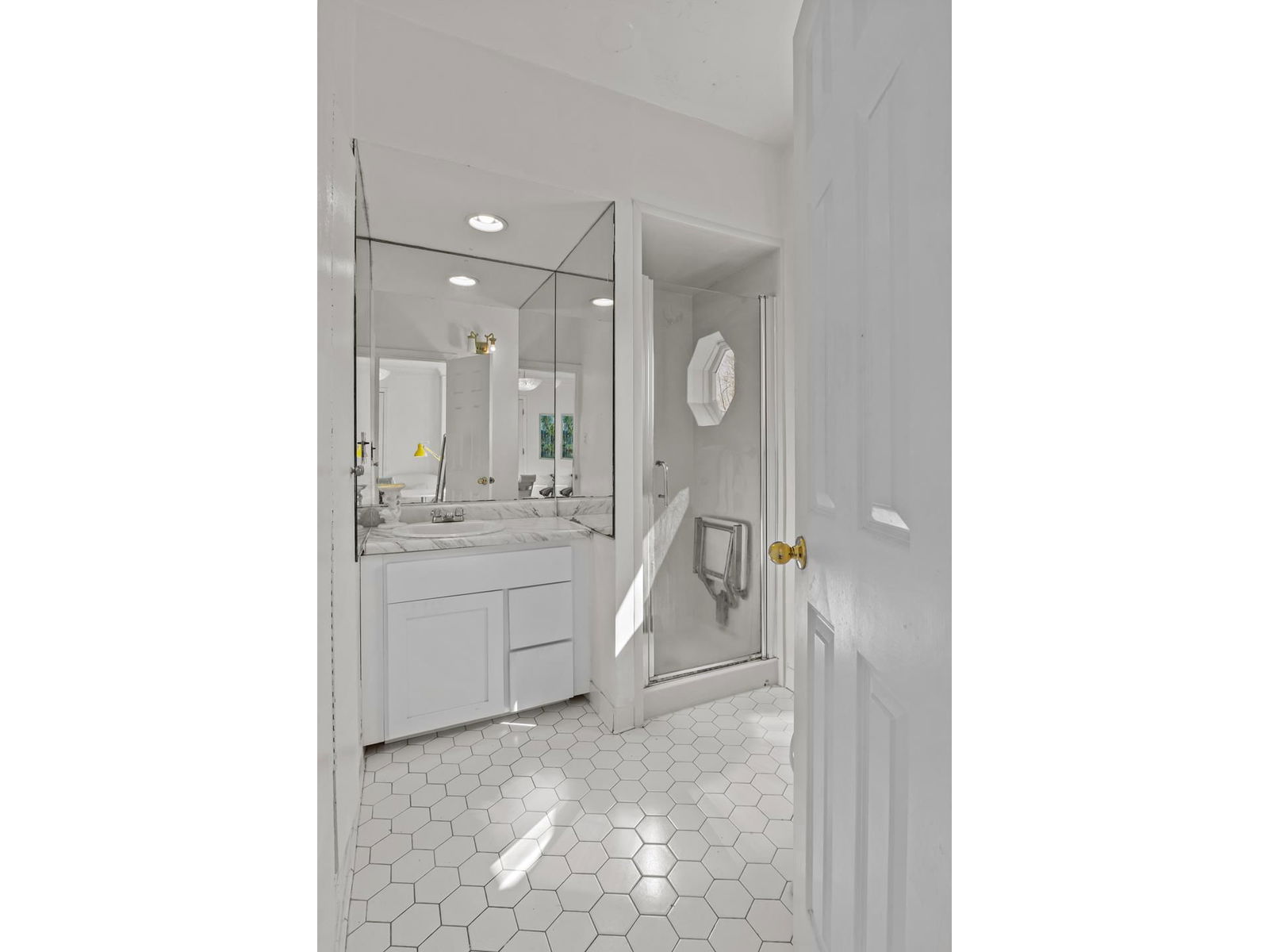 Real estate property located at 2711 EDGEHILL, Bronx, Spuyten Duyvil, New York City, NY