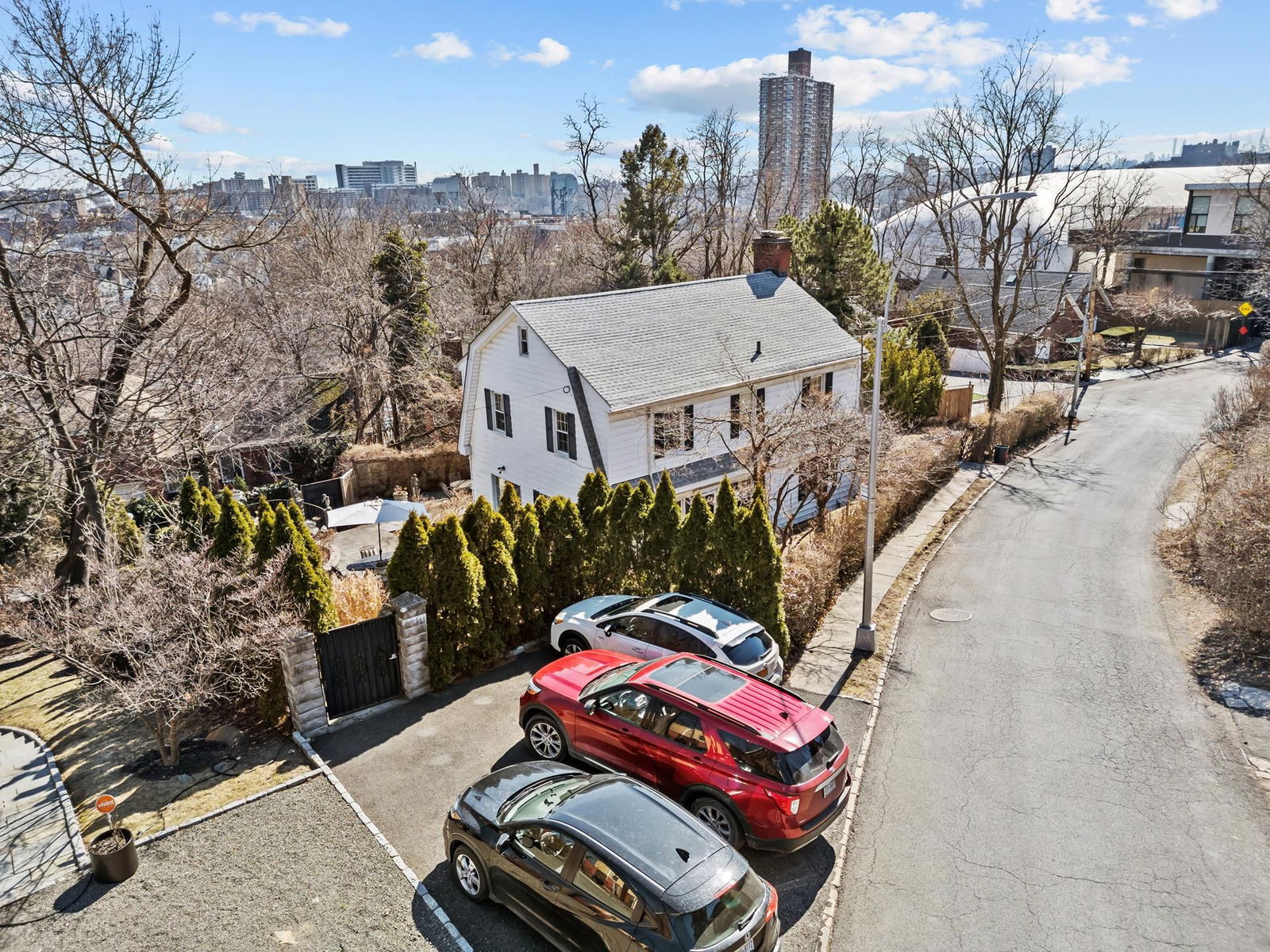 Real estate property located at 2711 EDGEHILL, Bronx, Spuyten Duyvil, New York City, NY