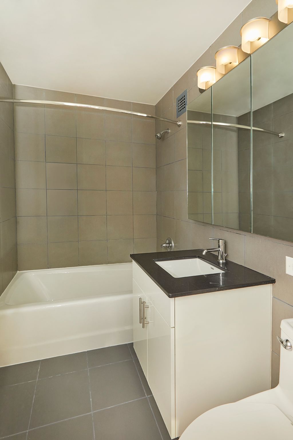 Real estate property located at 531 Main #617, New York, Roosevelt Island, New York City, NY