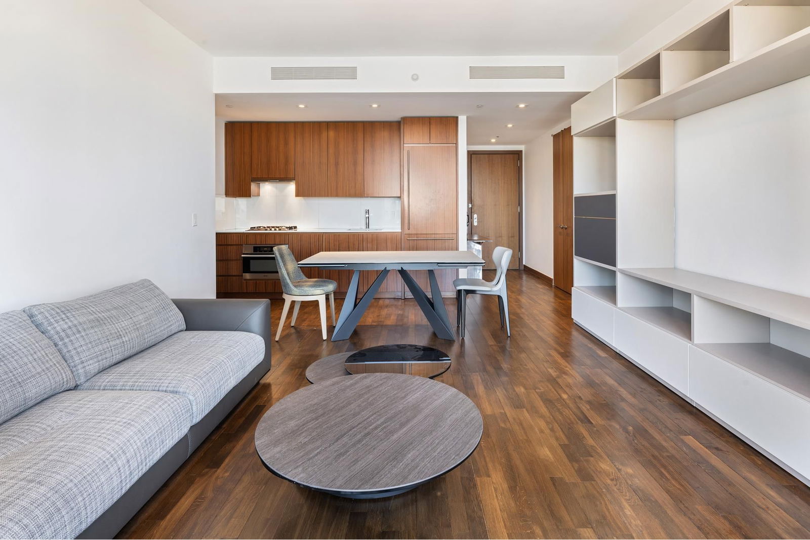 Real estate property located at 400 5TH #43F, New York, Midtown, New York City, NY