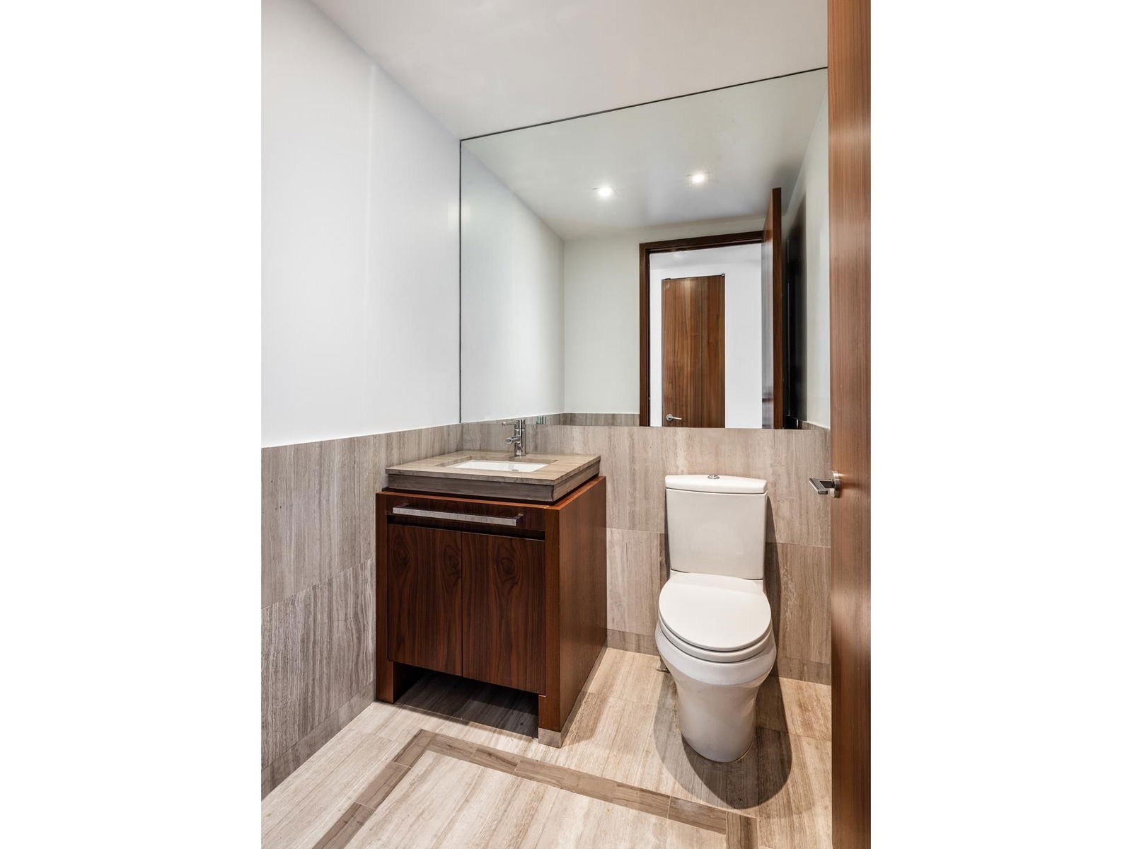 Real estate property located at 400 5TH #43F, New York, Midtown, New York City, NY