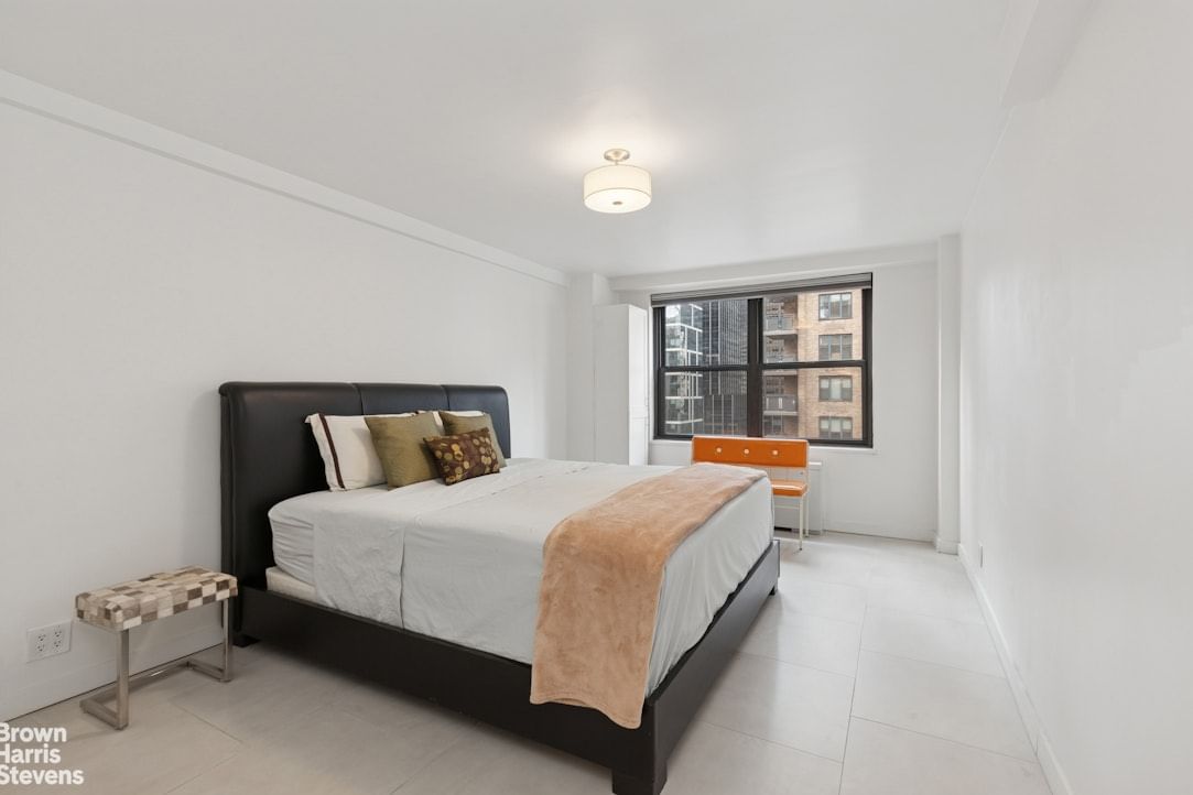 Real estate property located at 305 40TH #18H, New York, Murray Hill, New York City, NY