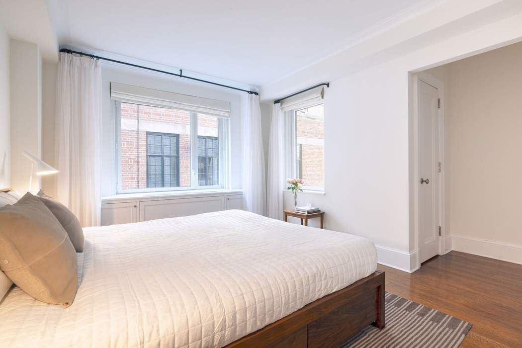 Real estate property located at 530 Park #5A, New York, Lenox Hill, New York City, NY
