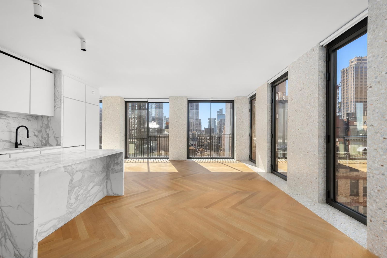 Real estate property located at 16 40TH #21C, New York, Midtown, New York City, NY