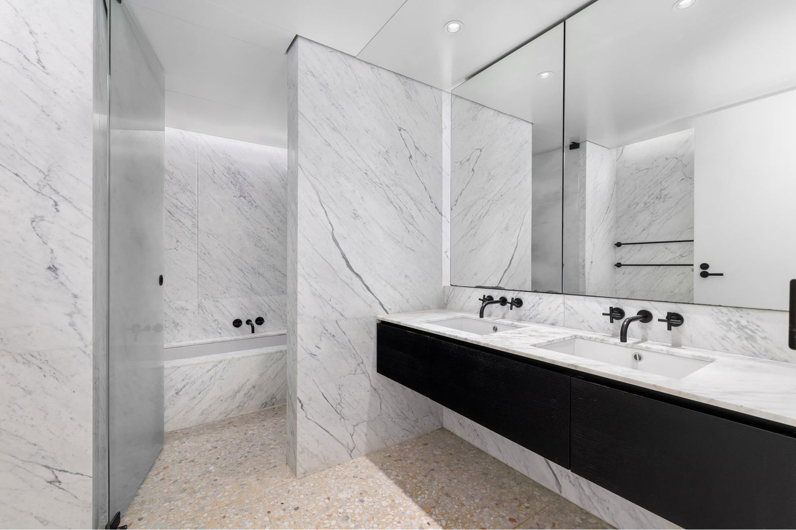 Real estate property located at 16 40TH #21C, New York, Midtown, New York City, NY