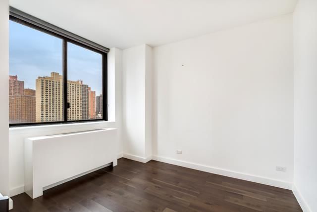 Real estate property located at 245 93RD #15H, New York, Yorkville, New York City, NY