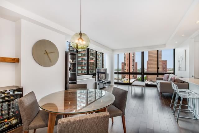 Real estate property located at 245 93RD #15H, New York, Yorkville, New York City, NY