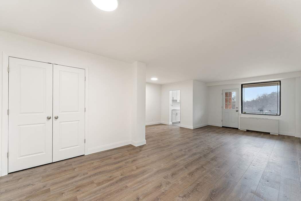 Real estate property located at 4901 Henry Hudson #6D, Bronx, Riverdale, New York City, NY