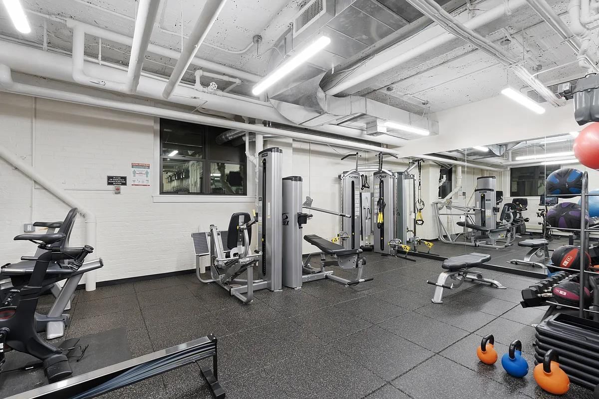 Real estate property located at 1035 PARK #10B, New York, Upper East Side, New York City, NY