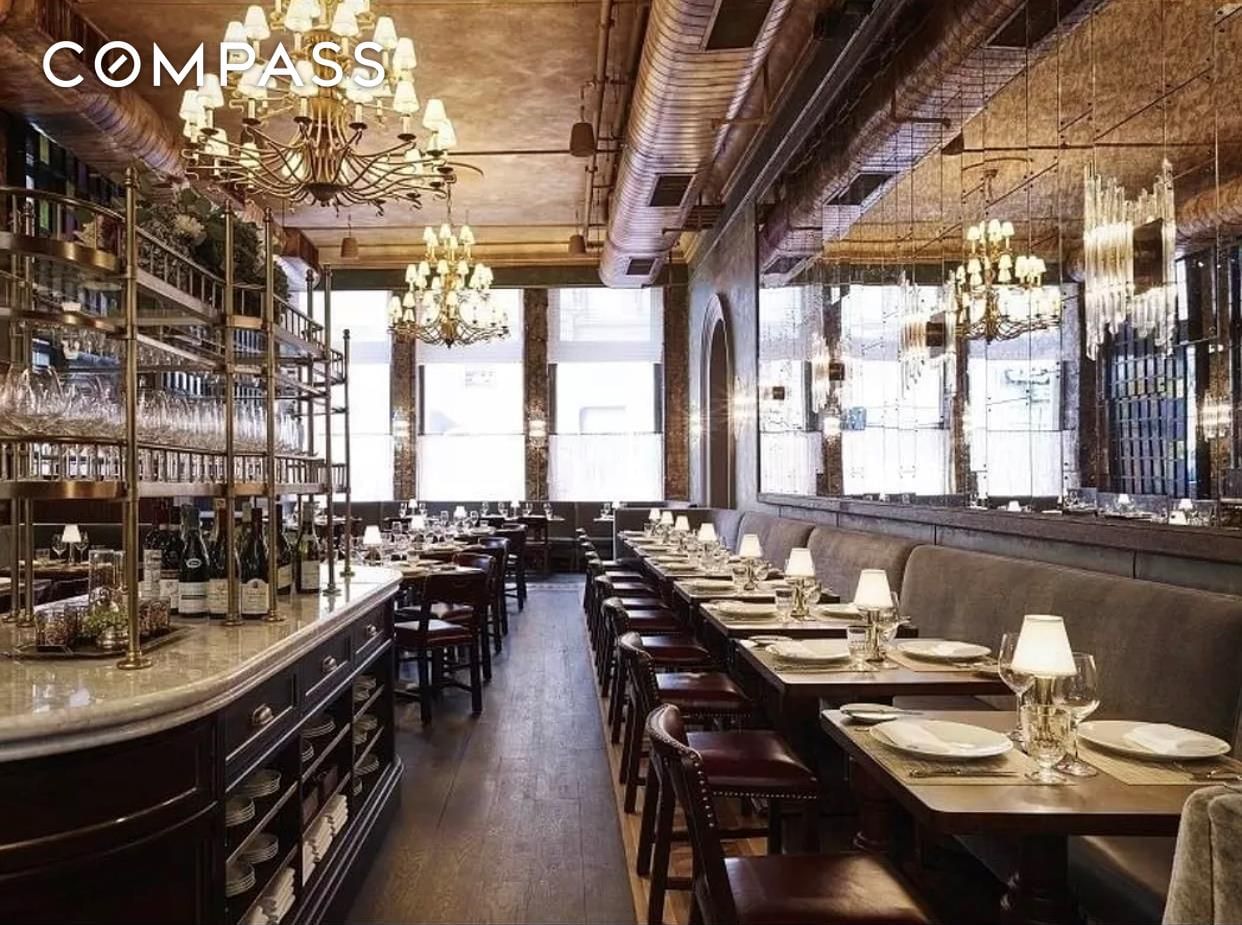 Real estate property located at 5 Beekman #21B, New York, Financial District, New York City, NY