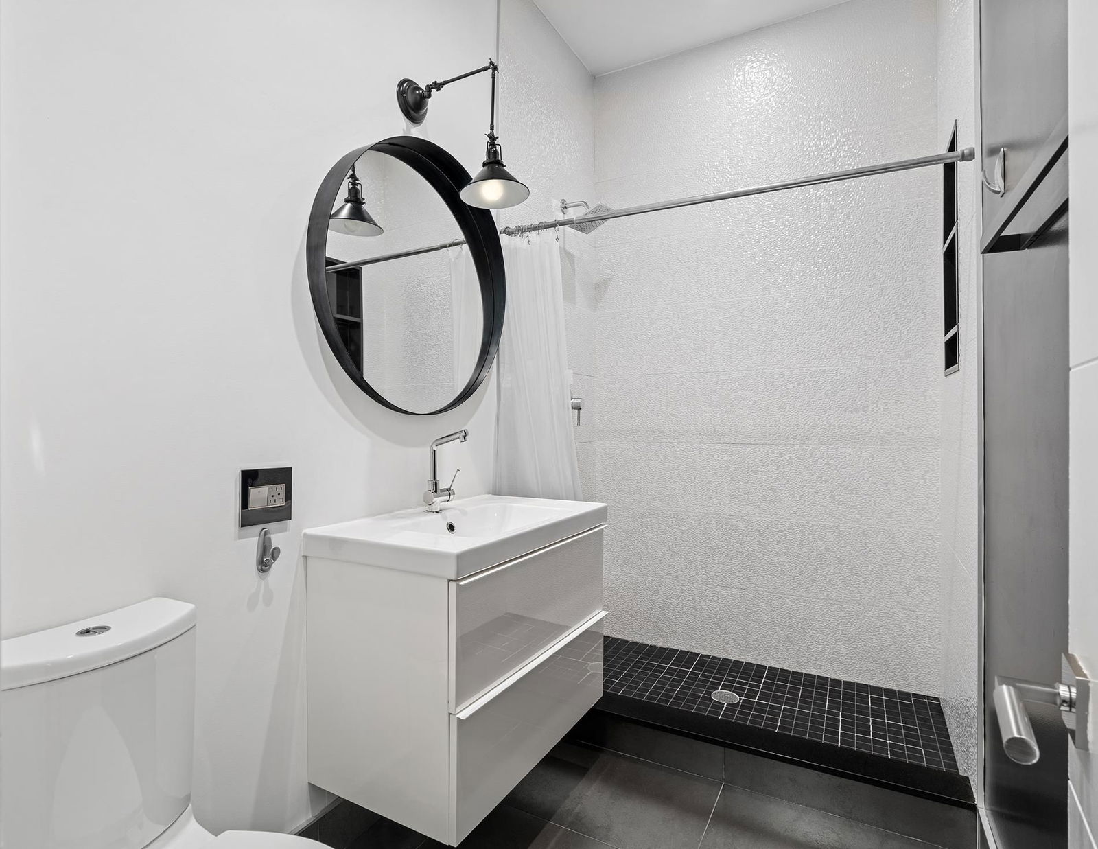 Real estate property located at 10-22 47th, Queens, Long Island City, New York City, NY