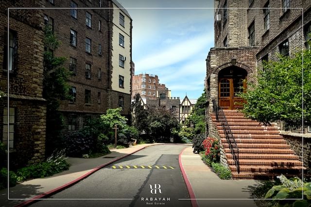 Real estate property located at 116 PINEHURST CAPT21, New York, Hudson Heights, New York City, NY