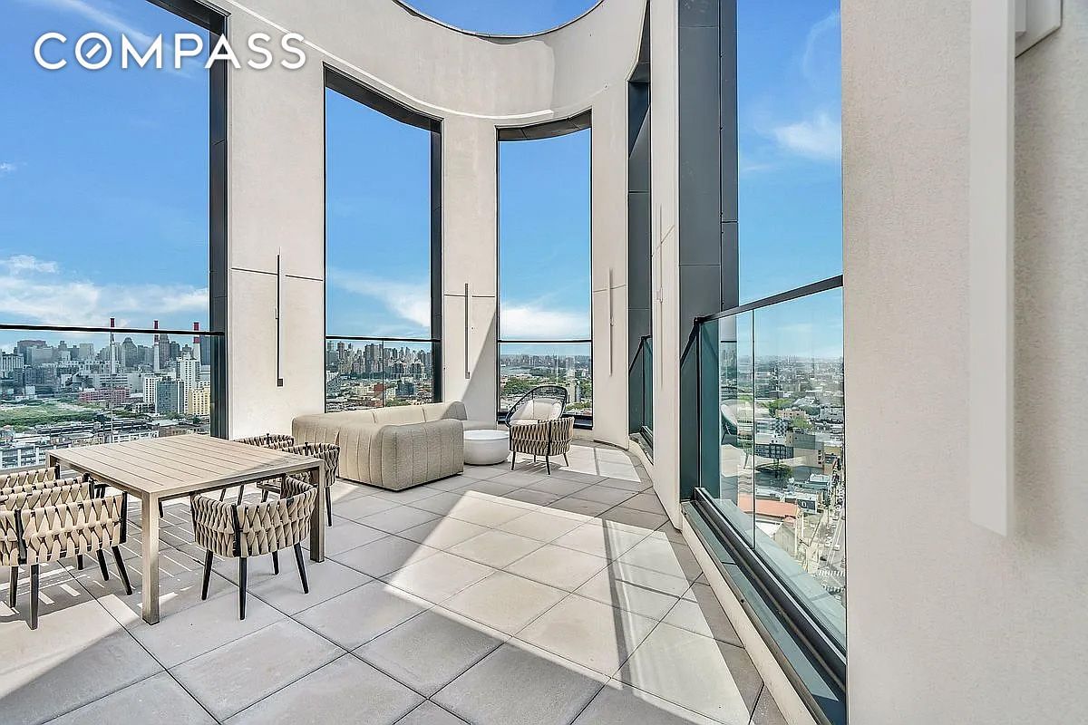 Real estate property located at 29-18 41st #24C, Queens, Long Island City, New York City, NY