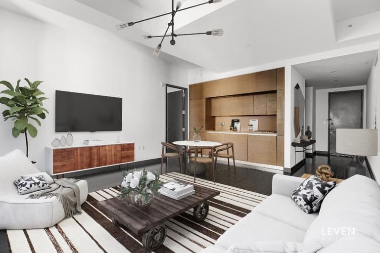 Real estate property located at 20 Pine #2706, New York, Financial District, New York City, NY