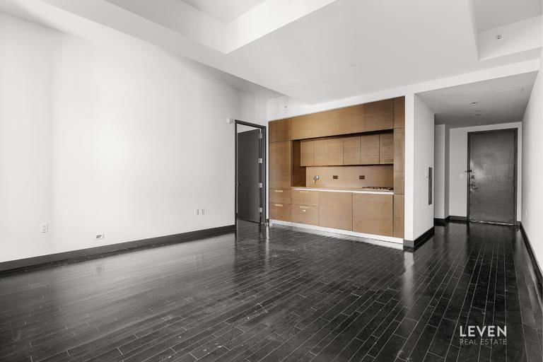 Real estate property located at 20 Pine #2706, New York, Financial District, New York City, NY
