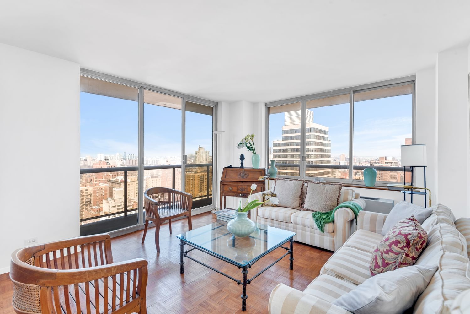 Real estate property located at 200 89TH #30B, New York, Yorkville, New York City, NY