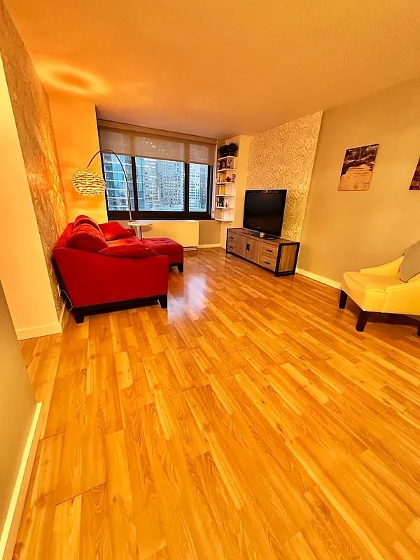 Real estate property located at 200 RECTOR #14L, New York, Battery Park City, New York City, NY