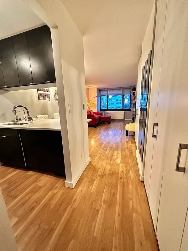 Real estate property located at 200 RECTOR #14L, New York, Battery Park City, New York City, NY