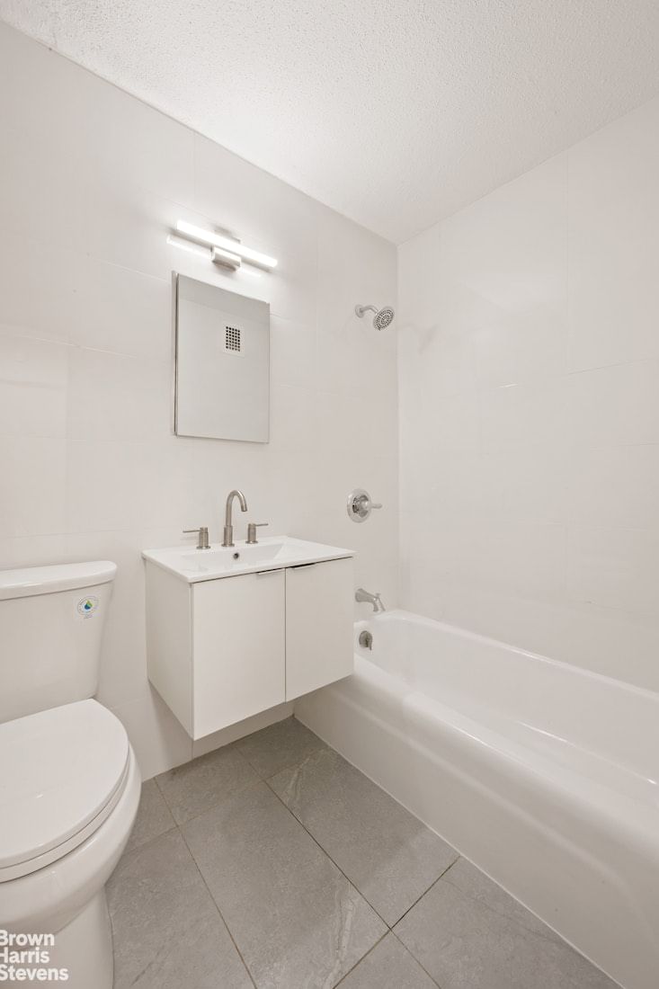 Real estate property located at 90 GOLD #2G, New York, Fulton/seaport, New York City, NY