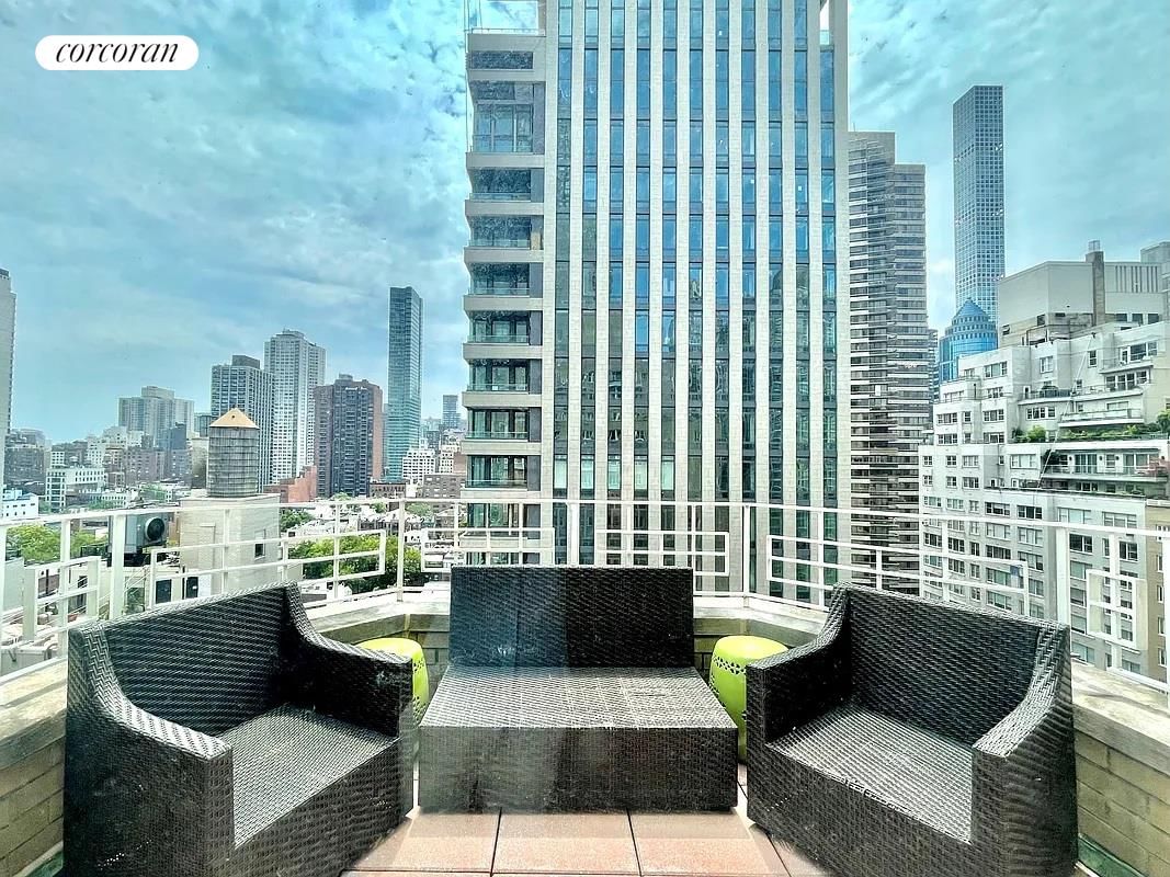 Real estate property located at 205 63RD #17A, New York, Lenox Hill, New York City, NY