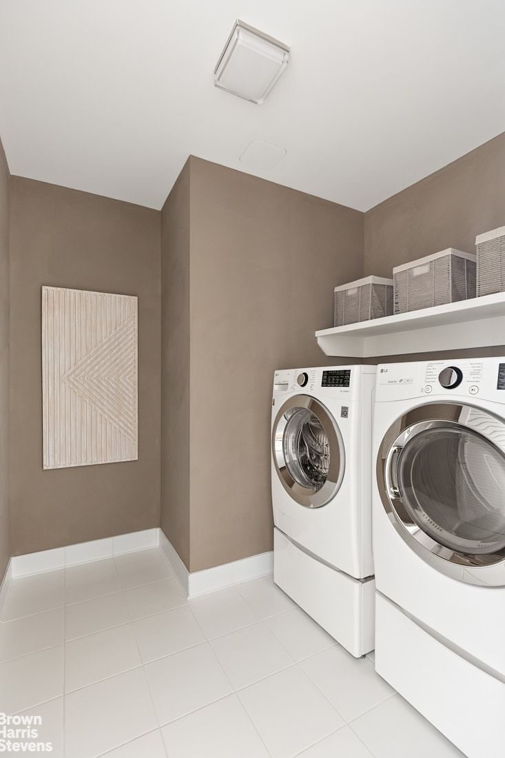 Real estate property located at 1289 LEXINGTON #12A, New York, Carnegie Hill, New York City, NY