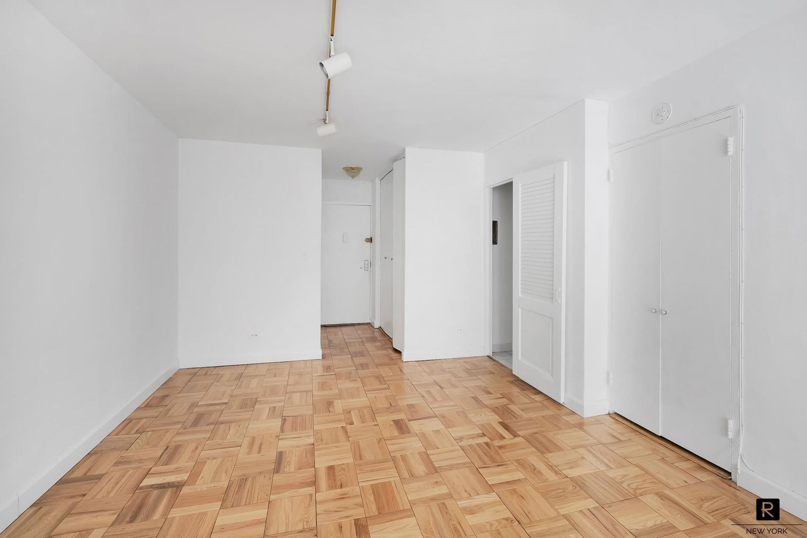 Real estate property located at 330 49th #2-A, New York, Turtle Bay, New York City, NY