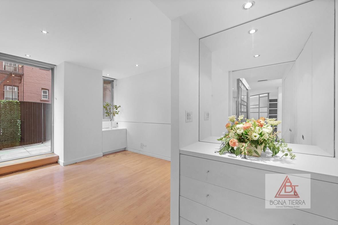 Real estate property located at 309 49th #1-B, New York, Turtle Bay, New York City, NY