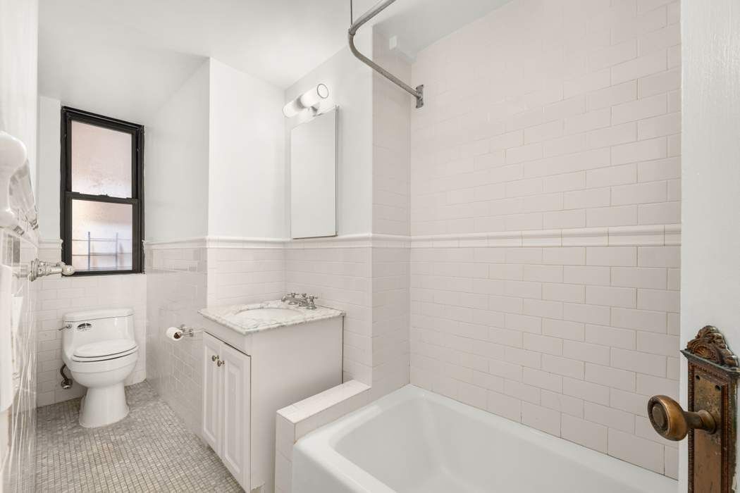 Real estate property located at 260 End #3D, New York, Lincoln Square, New York City, NY
