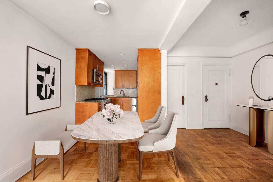 Real estate property located at 260 End #3D, New York, Lincoln Square, New York City, NY