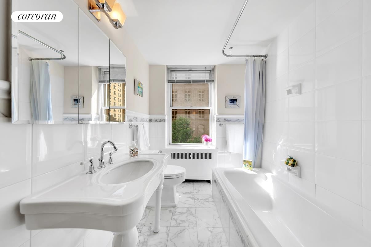 Real estate property located at 49 86TH #3A, New York, Carnegie Hill, New York City, NY