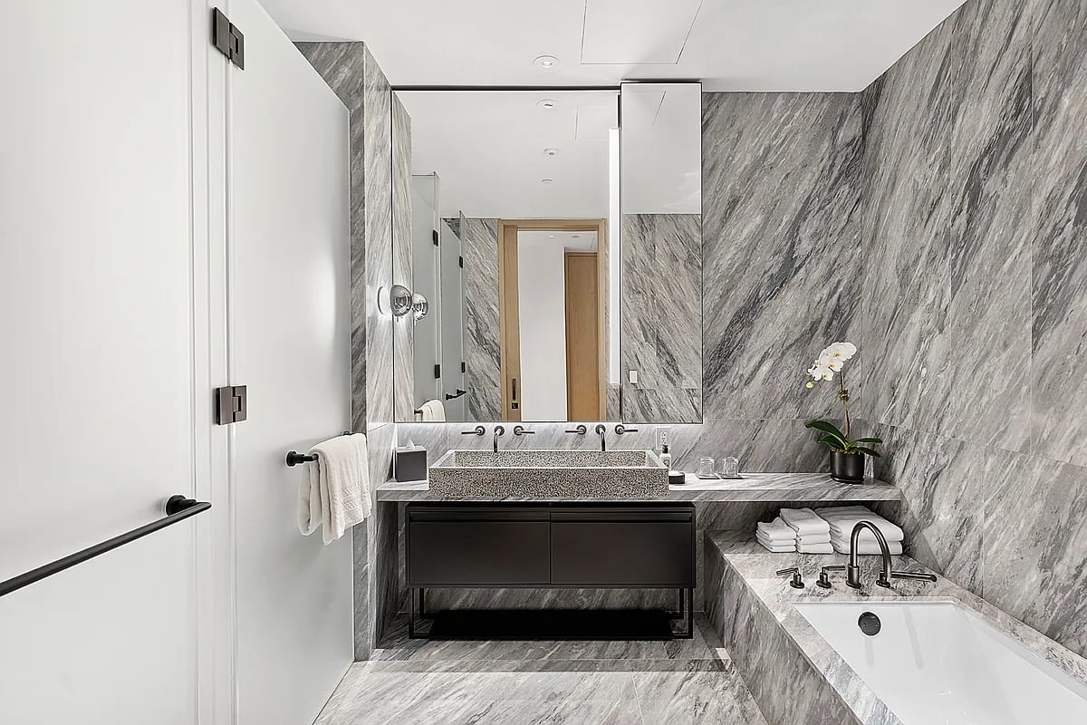 Real estate property located at 25 28TH #41D, New York, Nomad, New York City, NY