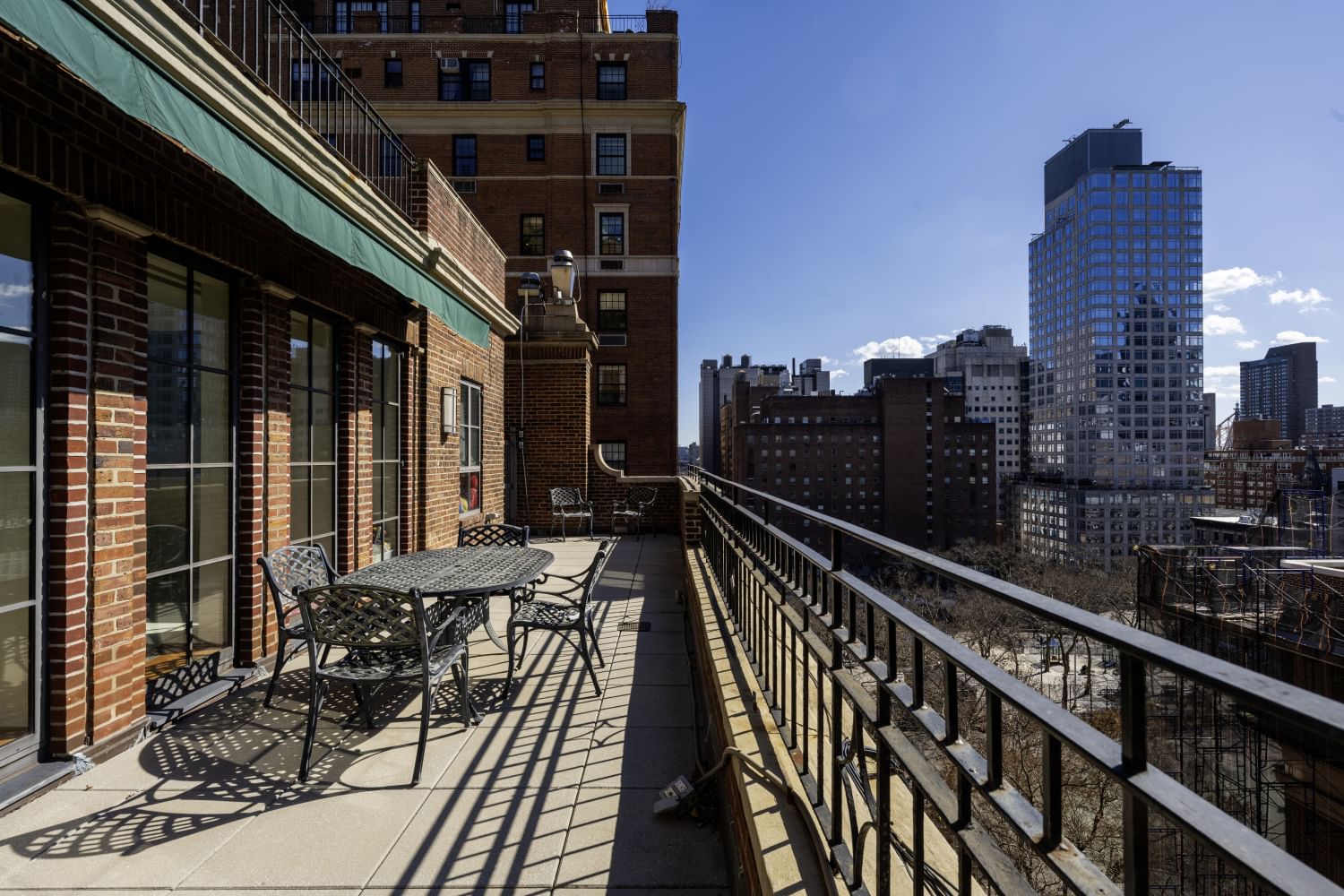 Real estate property located at 333 68TH PENTHOUSE, New York, Lenox Hill, New York City, NY