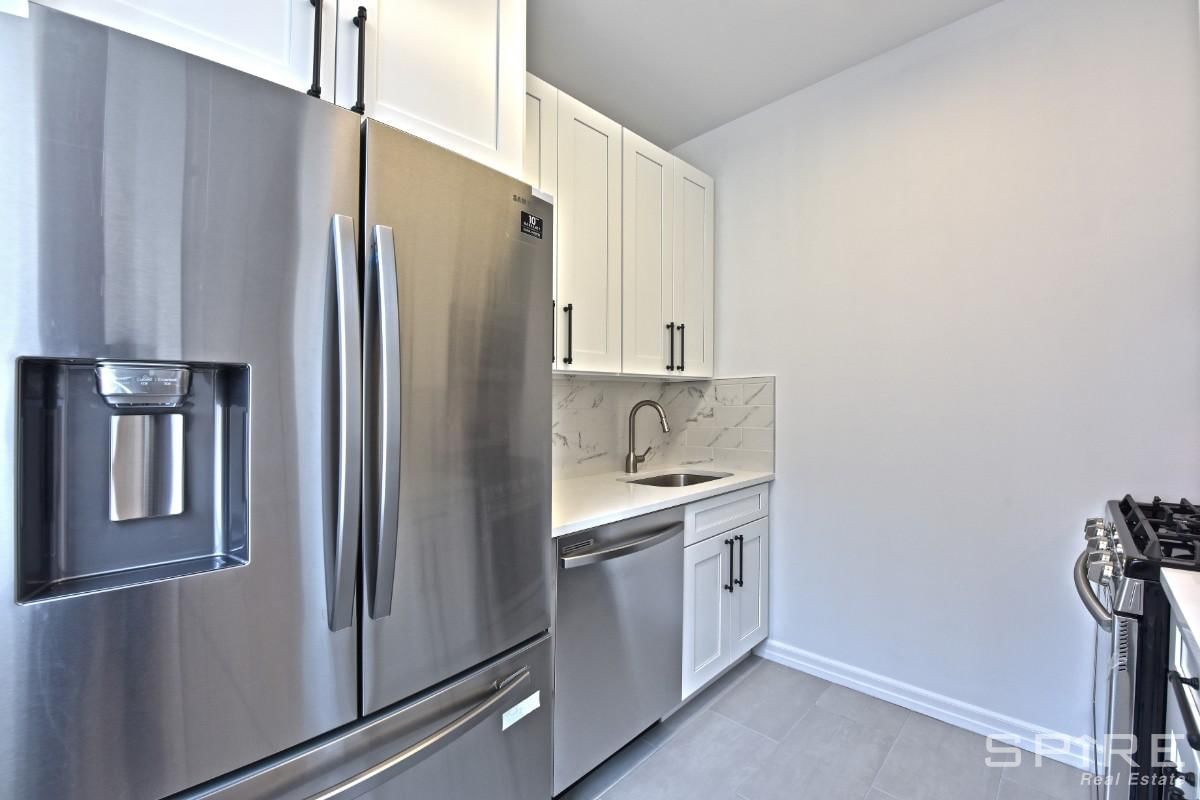 Real estate property located at 99 John #2504, New York, Financial District, New York City, NY