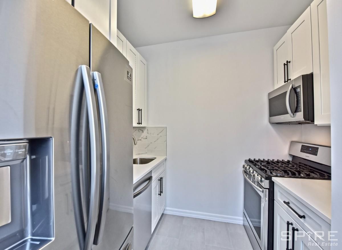Real estate property located at 99 John #2504, New York, Financial District, New York City, NY