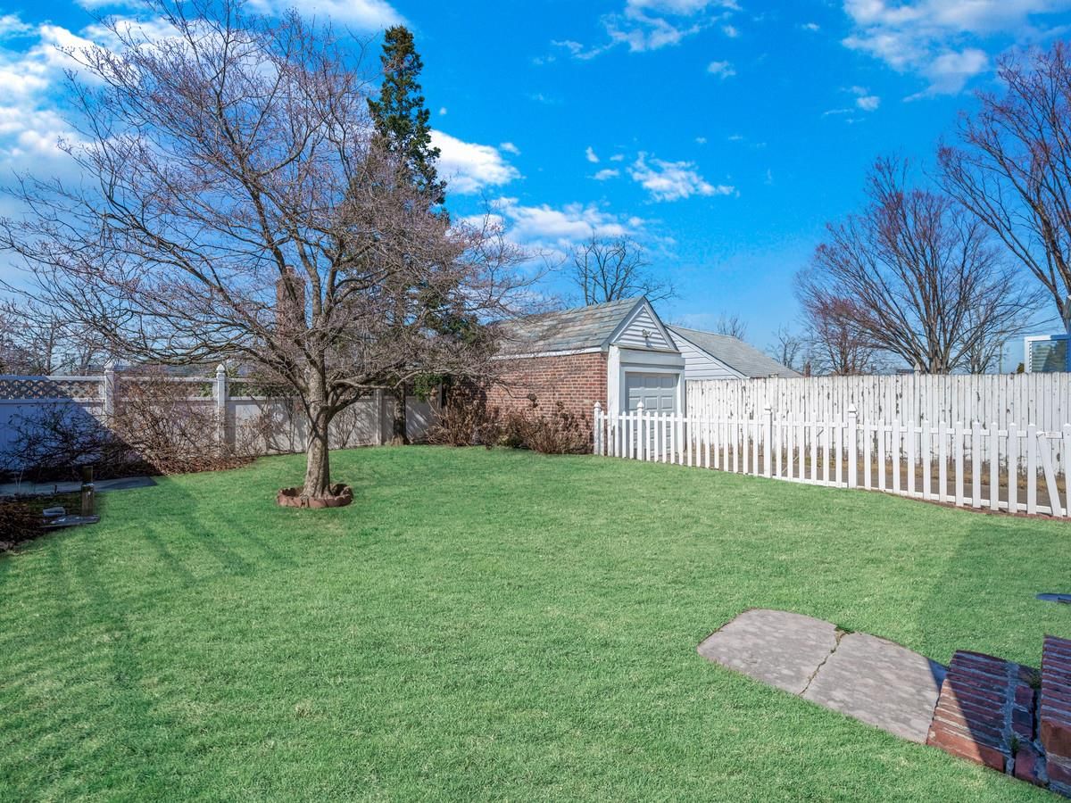 Real estate property located at 27-06 154th, Queens, Whitestone, New York City, NY