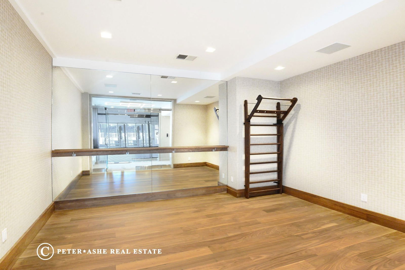 Real estate property located at 220 65th #8-J, New York, Upper East Side, New York City, NY