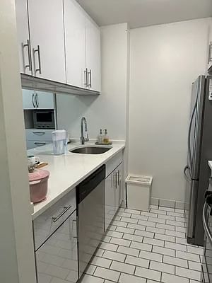 Real estate property located at 200 RECTOR #3K, New York, Battery Park City, New York City, NY