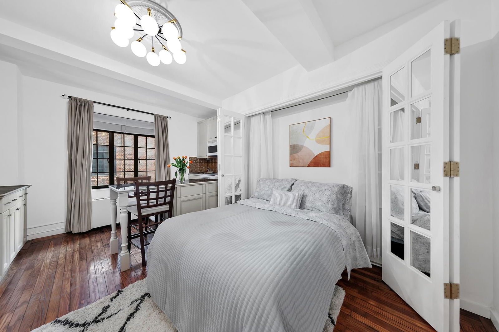 Real estate property located at 25 Tudor City #1014, New York, Tudor City, New York City, NY