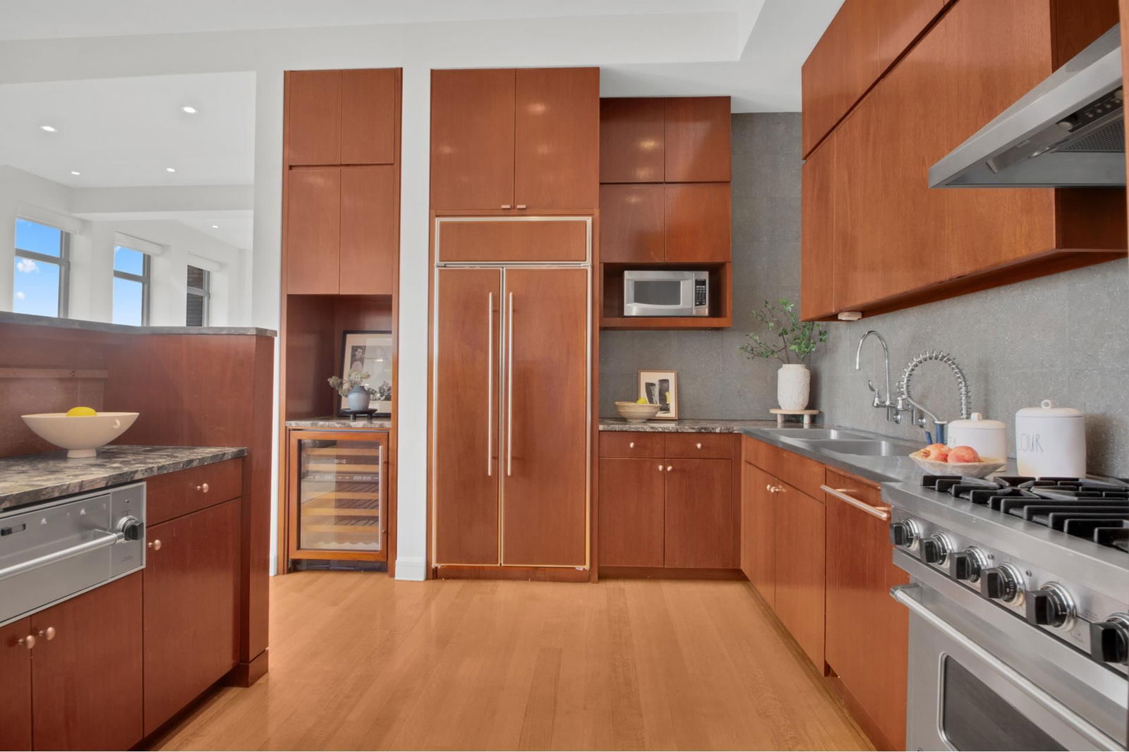 Real estate property located at 252 7TH PHO, New York, Chelsea, New York City, NY