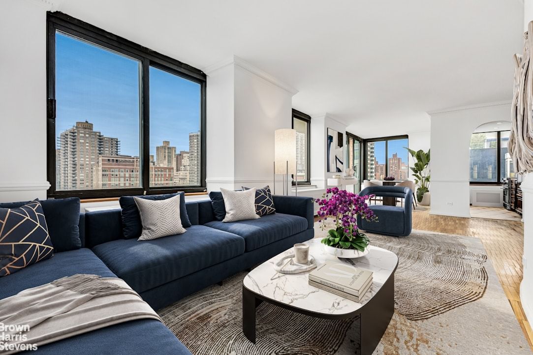 Real estate property located at 300 85TH #2202, New York, Yorkville, New York City, NY